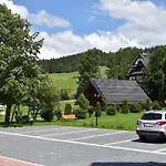 Goscinne Budzowie
