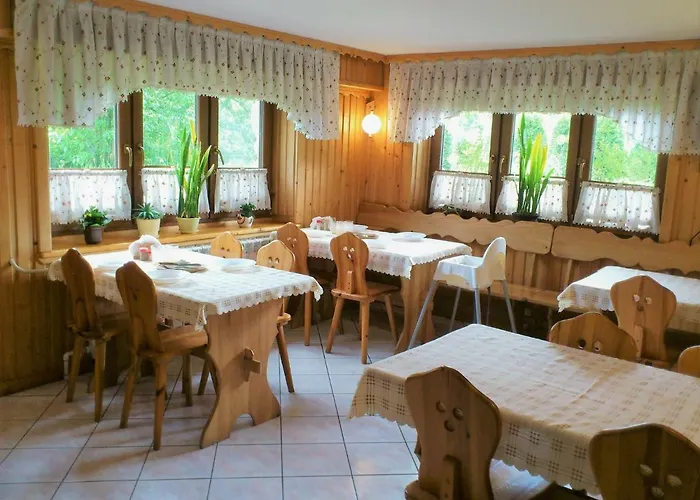 Goscinne Budzowie Habitación en casa particular *